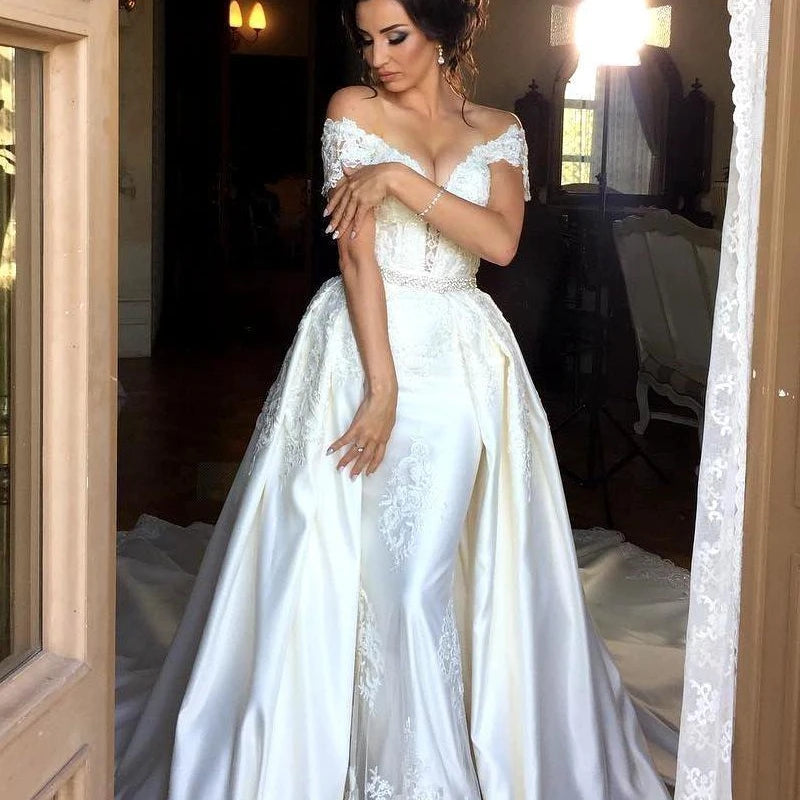 Customized Mermaid Wedding Dress With Detachable Overskirt Off the Shoulder Short Sleeve Appliques Lace Satin Bridal Gowns