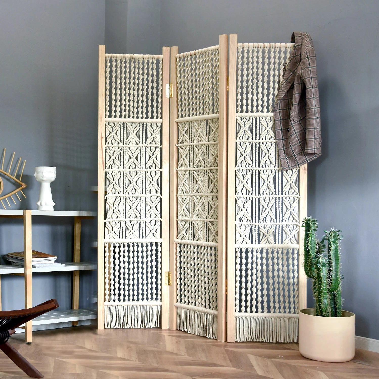 Europe Type Style High Quality 2021 New Design Room Divider Wall Screens & Room Dividers