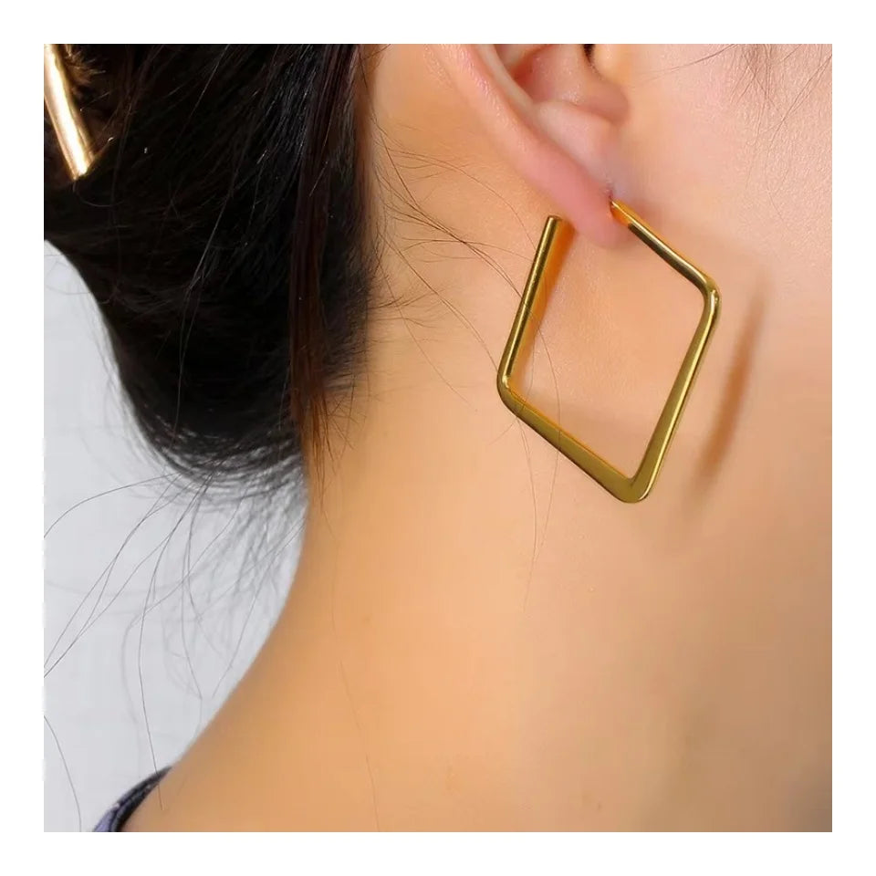 Fashion Exaggerated Geometric Big Square Hoop Earrings 18K Gold Plated Simple Design Statement Earrings for Women