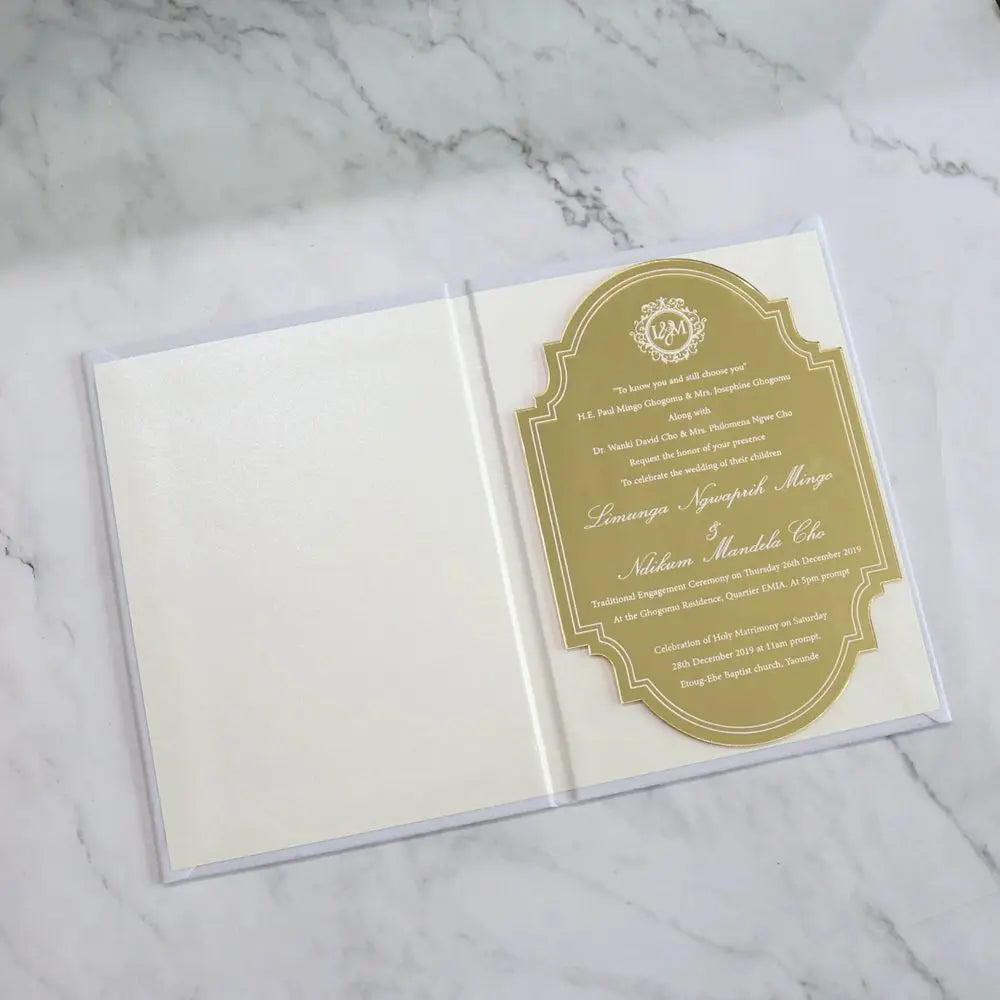 Personalized Logo Gold Mirror Acrylic Invitations Luxury Design White and Gold Velvet Wedding Invitation Card With Envelope