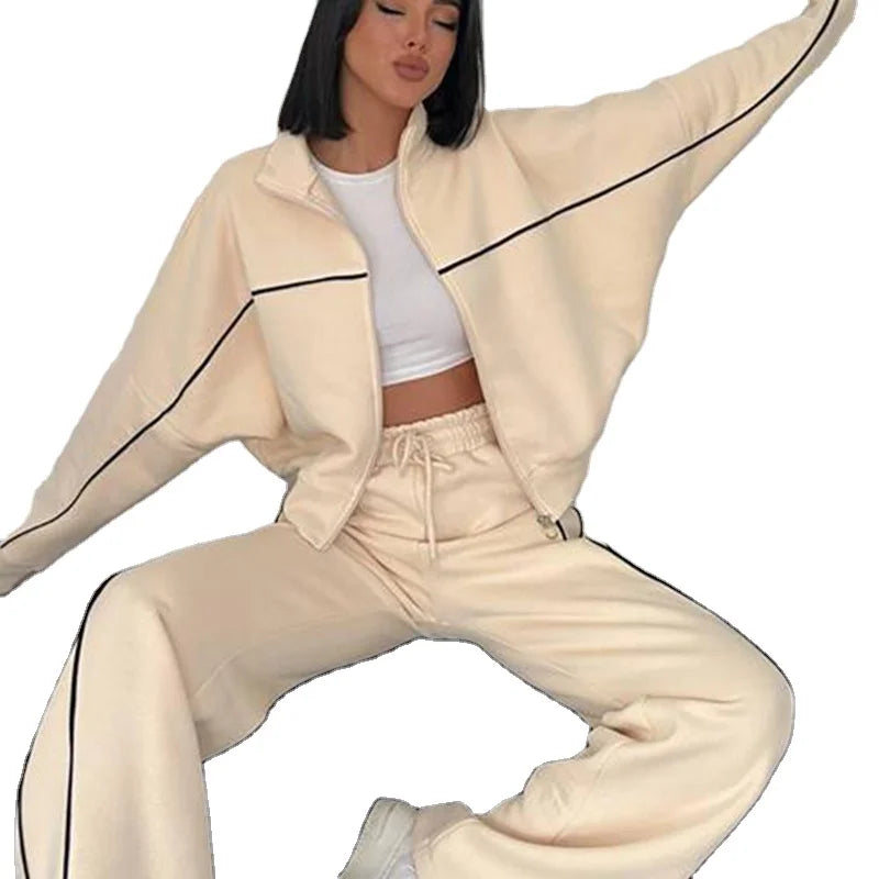 Streetwear Print logo Women Sweat Suits Set Hoodies Set Hoodies and Jogger Set Women Hoodie Suit