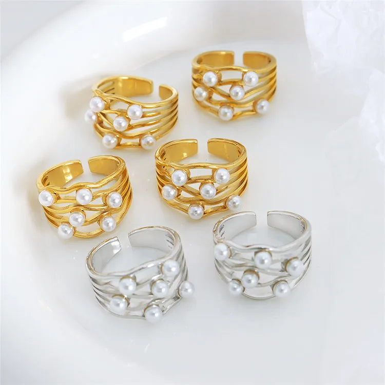 SP Vintage Style 18K Gold Plated Stainless Steel Wave Design Pearl Rings for Women