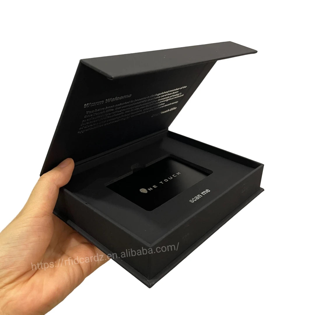 Customized Black Luxury Credit Card Packaging Box Business VIP Membership Metal Card Paper Packaging Gift Boxes