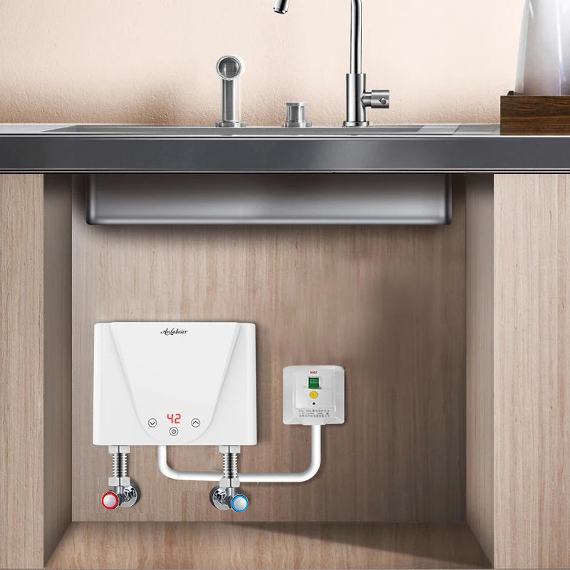 Small Size Endless Hot Water Supply Quick Heat Kitchen Heaters for Winter Home Under Sink Water Heater