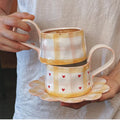 Wholesale Cute Hand Heart 350ml Ceramic Coffee Mug With Plate Creative Coffee Mug