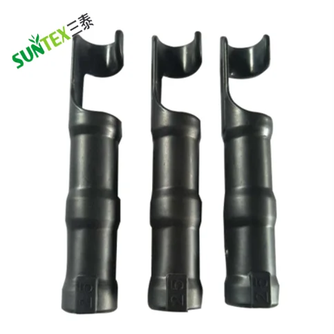 22mm Black Fixing Pipe Greenhouse Plastic Clamp for Conduit Greenhouse Covering Roll up Clip