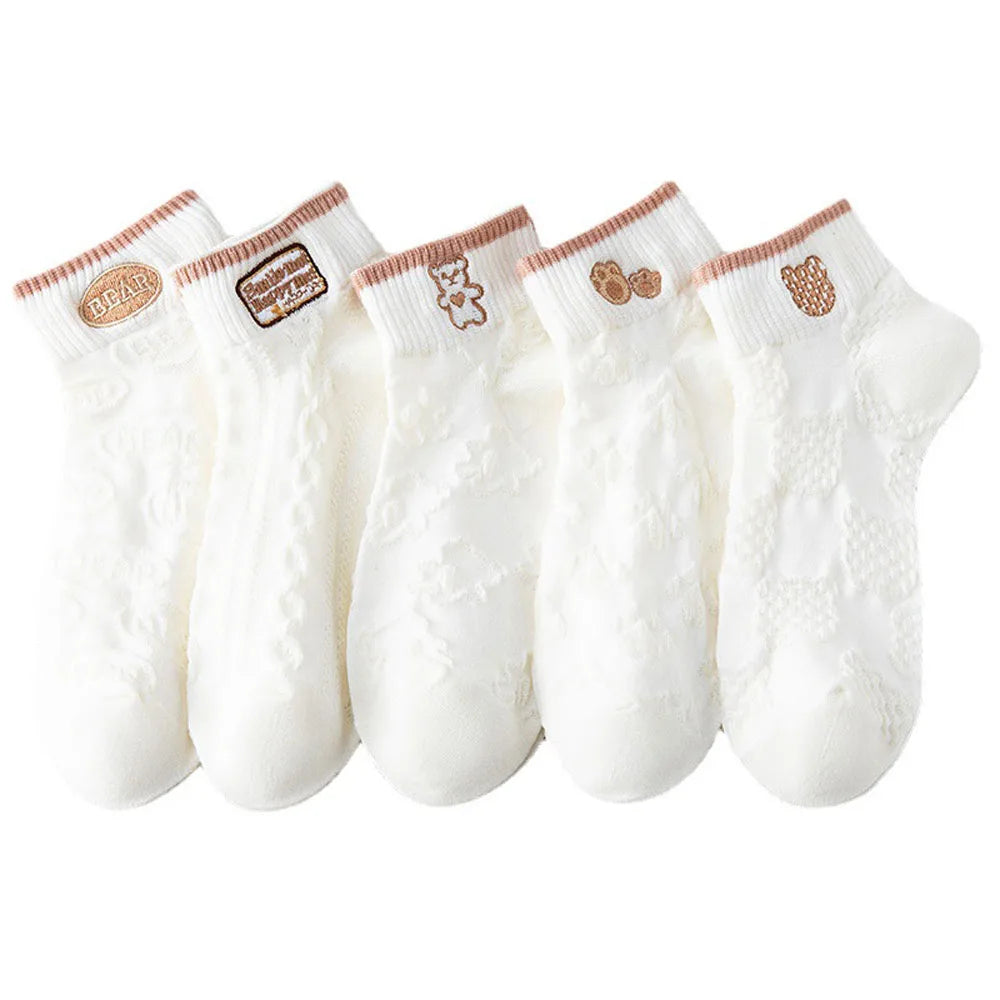 Summer Women Cotton White Socks Embroidered Bear Socks Low Cut Ankle Socks Wholesale