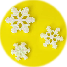 Christmas Theme Glitter Snowflake Resin Cabochon Flatback for DIY Scrapbooking Crafts Jewelry Pendant