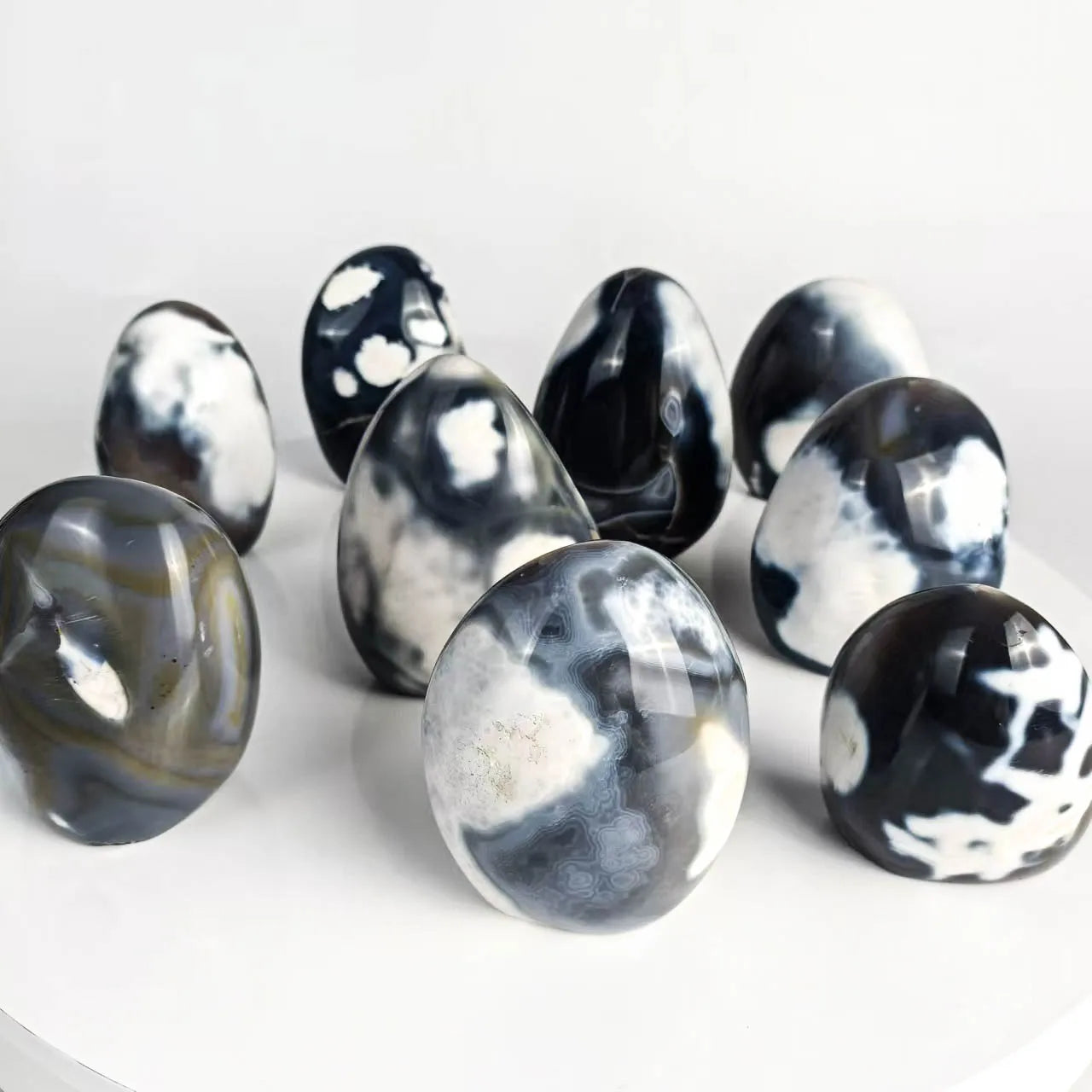 Hot Selling Spiritual Healing Polished Crystal Orca Agate Ornament for Home Decoration