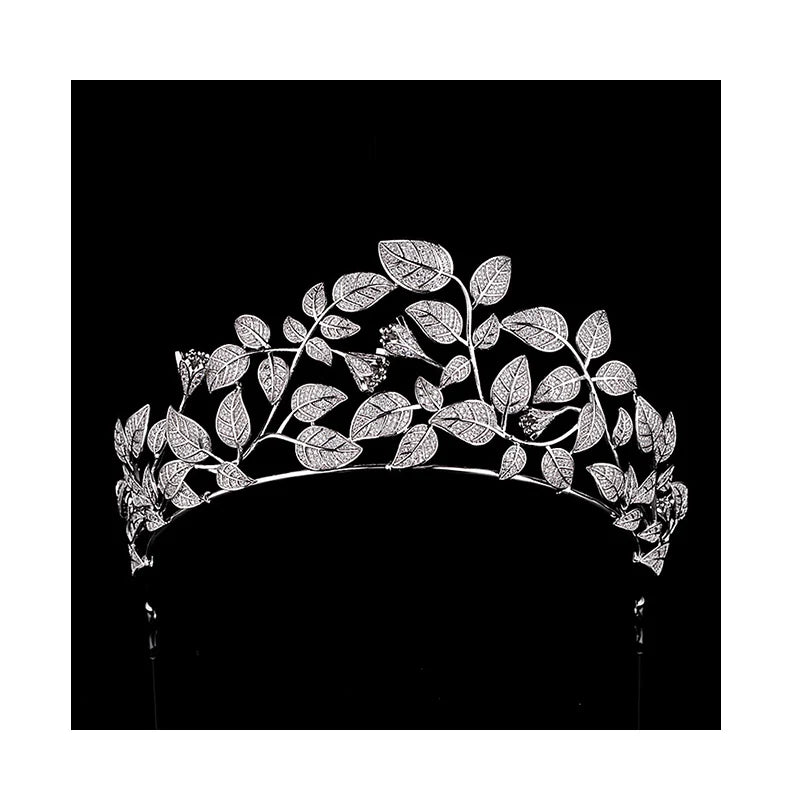 New European Style Zirconia Full Paved Leaf Crown Handmade Silver Leaf Women Headband Fashion Prom Bridal Tiaras MegaBDM