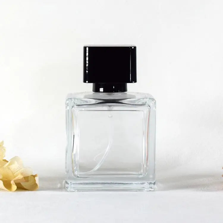 Wholesale Luxury 50ml 100ml square Empty Glass Perfume Bottle Perfume Bottle with Spray Cap