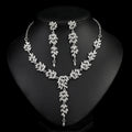 2025 Vintage Statement Silver Link Chain Necklace Floral Crystal Zinc Alloy Jewelry with Claw Setting for Anniversary Party Wear