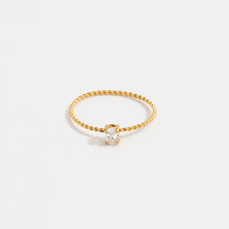 Fenny 18K Gold Plated Wholesale No Fade Fashion Rope Chain 4 Claws Zirconia Stainless Steel Finger Ring Trend for Women