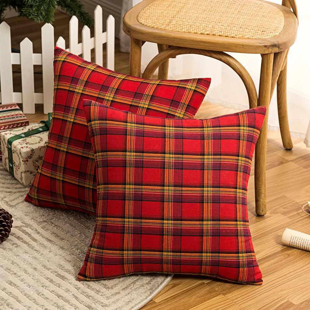 Living Room Sofa Christmas Cushion Cover Red Plaid Polyester and Cotton Pillowcase