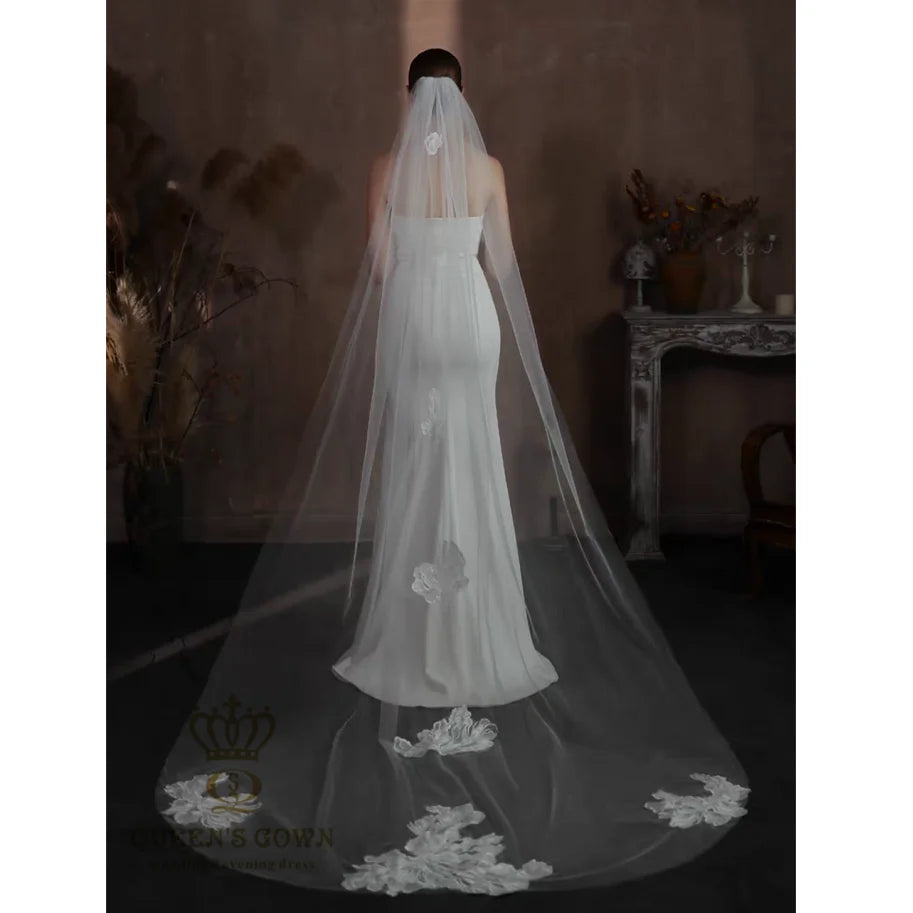 QUEENSGOWN High Quality Soft Lace Bridal Veils With Flower Applique Ivory Long Train Wedding Veils