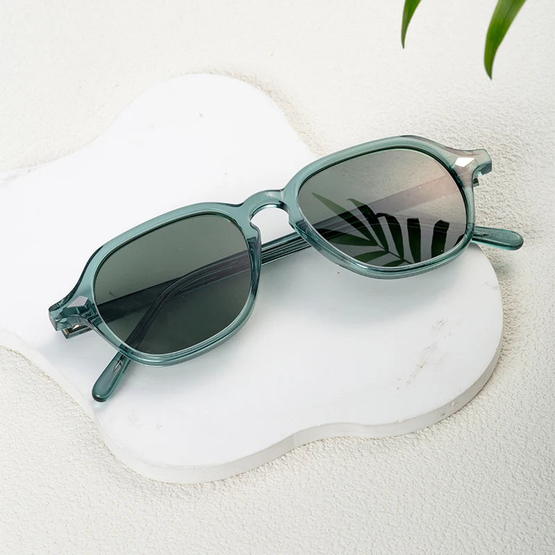 New Fashionable Retro Uv400 Sunglasses for Men and Women Small Rectangle Retro Sunglasses Acetate Custom Logo