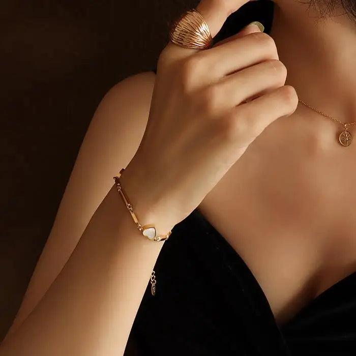 Fashion Jewelry 2022 Bracelet 18k Stainless Steel Shell Heart Stainless Steel bar Bracelet Gold Bangle