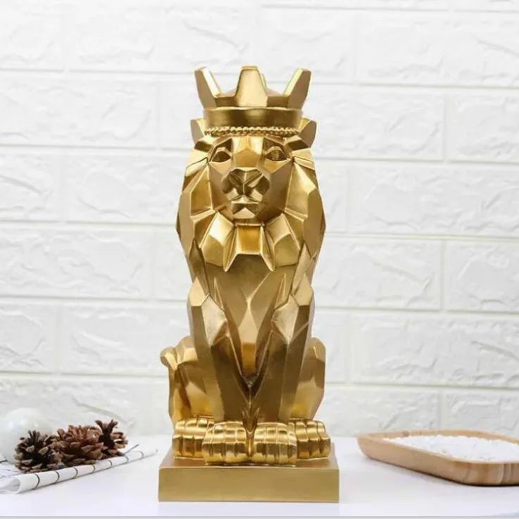 Wholesale Resin Lion of Forest Statue Resin White Black Gold Crown Lion Sculpture Resin Crafts for Home