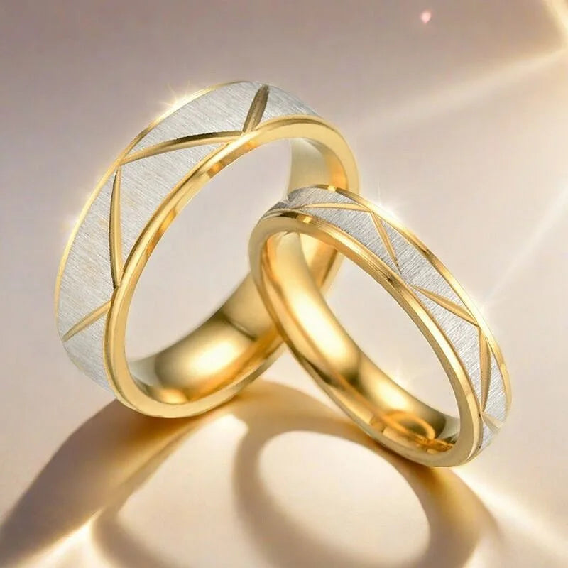 18K Gold-Plated Fashionable Stainless Steel Couple Rings Elegant Wedding Birthday Gift Accessories