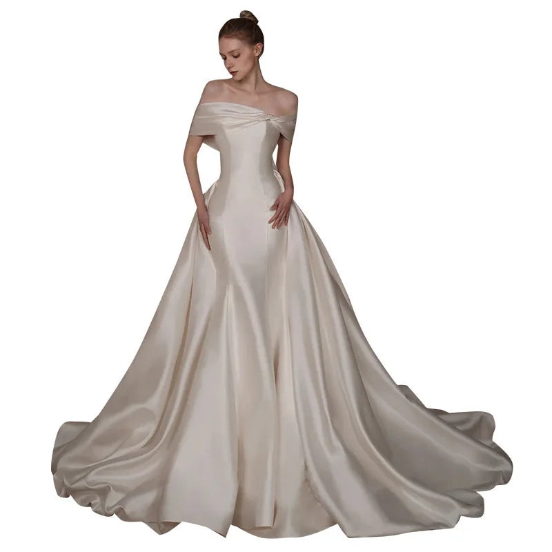 AL1422 2025 Satin Mermaid Wedding Dress Elegant White One Shoulder Bridal Gown with Long Tail and Crystal Decoration