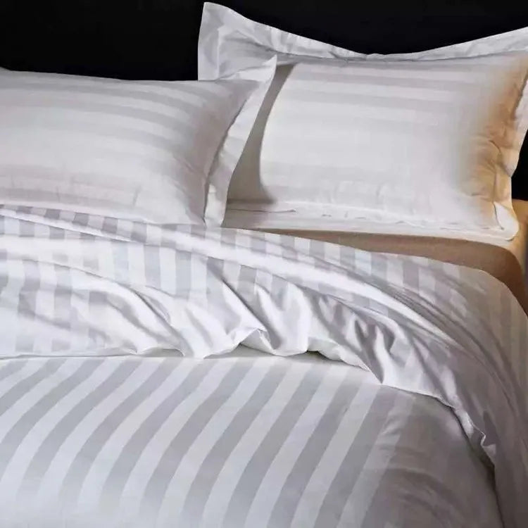 100% Cotton Stripe Bedding Hotel Linen White Hotel Bedding Set Customized 5 Star Satin Bed Sheet Set Bed Cover