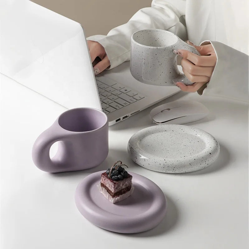 Factory Direct Sale Nordic Ins Style Fat Handle Mug Cute Coffee Cup Set Office Ceramic Mug with Plate
