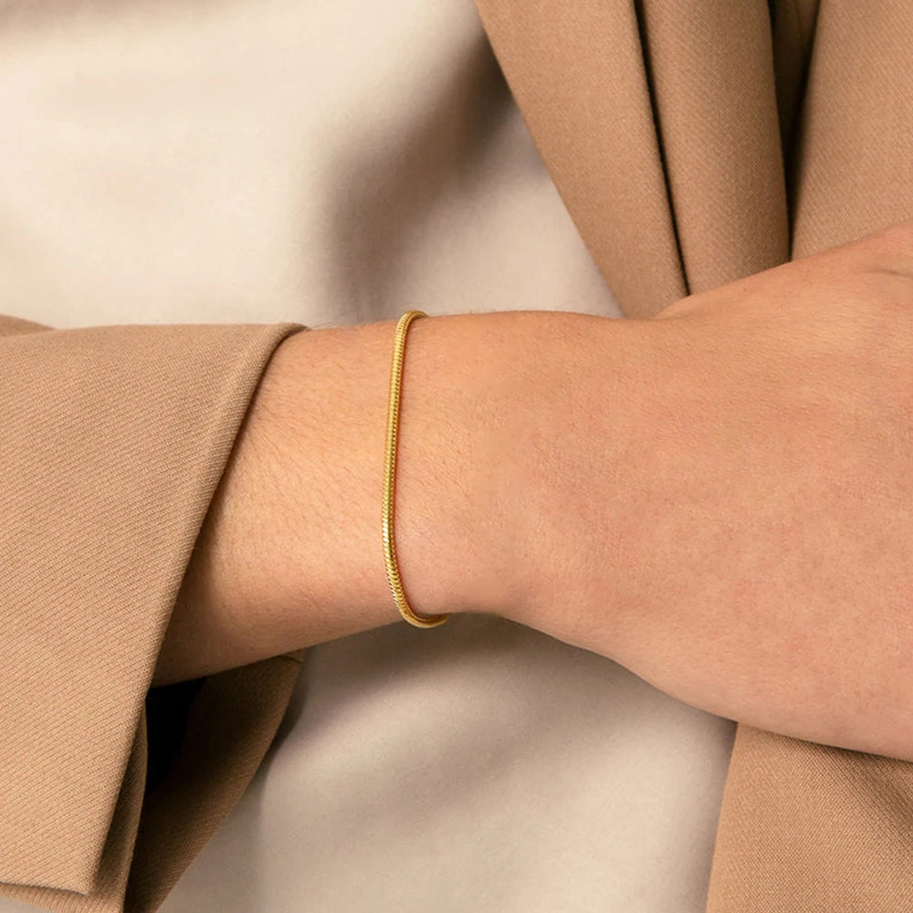 EManco NEW 1mm 1.5mm 2mm Round Gold Plated Snake Chain Bracelet Stainless Steel Link Chain Men Women Wholesale