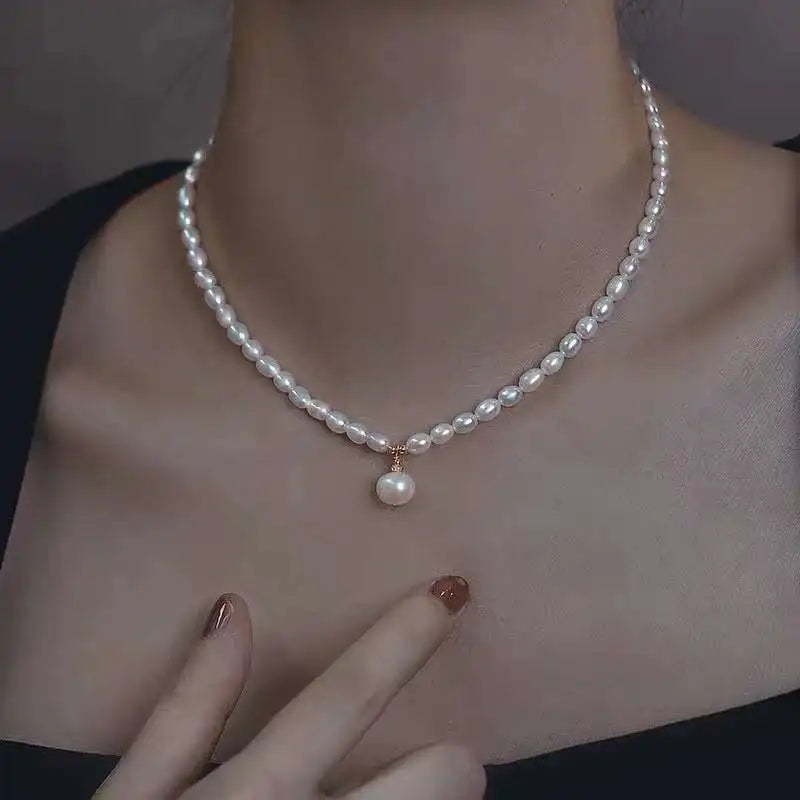 Factory Direct Sales 5-6mm Natural Freshwater Rice Pearl Pendants Necklaces for Women Cute Girl Gifts