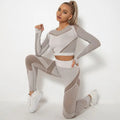 Women's Sportswear Yoga Set Athletic Wear Gym Legging Seamless Gym Fitness Sets Long Sleeve Yoga Suit