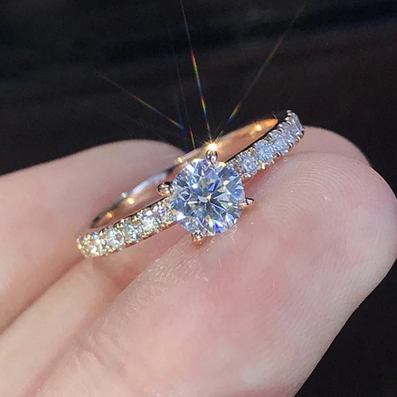 Copper Jewelry White Gold Plated Square Crystal Claw Diamond Rings Wedding Engagement Ring for Women