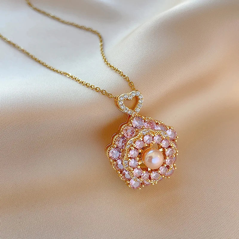 AA016250 Fresh Water Pink Imitation Pearl Beads Necklace Rotatable Crystal Lucky Pendant Necklace Women