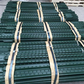 American Market 5-10ft Green Painted T Post with Studs Pressure Treated Wood Natural Type