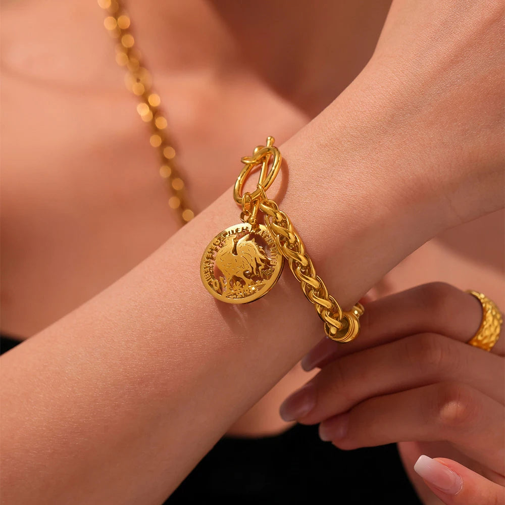 Fashionable Waterproof Round Pendant OT Buckle Bracelet 18K Real Gold Plated Stainless Steel Bracelet