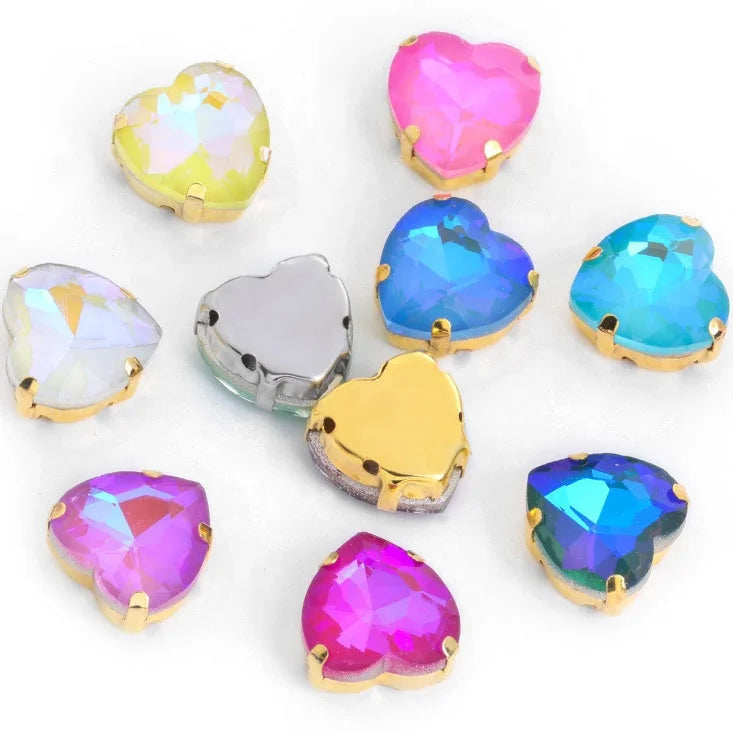 Wholesale Glass 3D Heart-Shaped Flatback Motif Rhinestones 12mm Sew-On Technique for Dress Embellishment