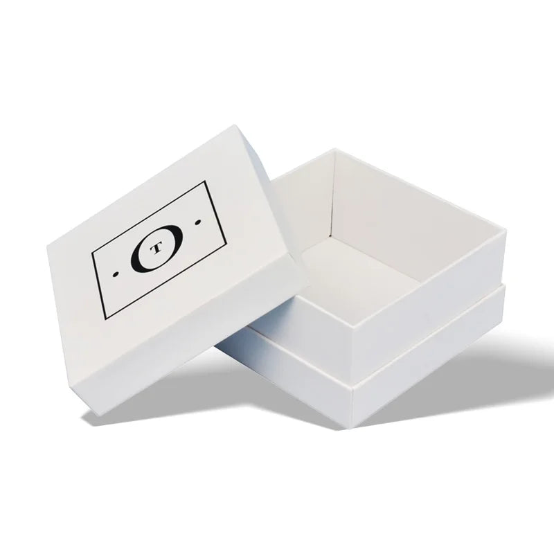 Personalized White Cosmetic Kit Box with Lid and Base for Face Cream and Skincare Packaging Card Gift Box Packaging