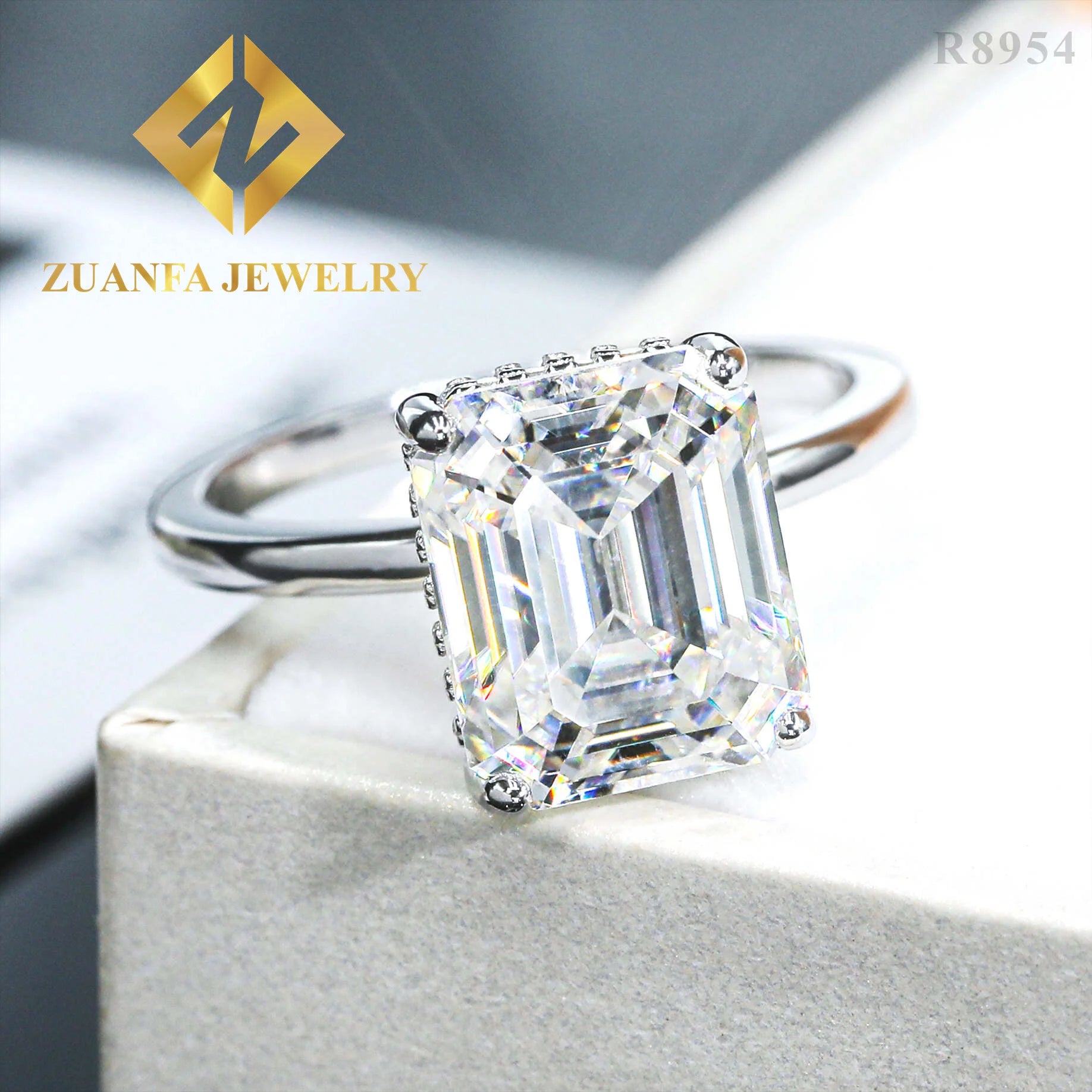 Emerald Cut Halo Moissanite Engagement Rings Dropshipping 925 Silver Wedding Ring for Women