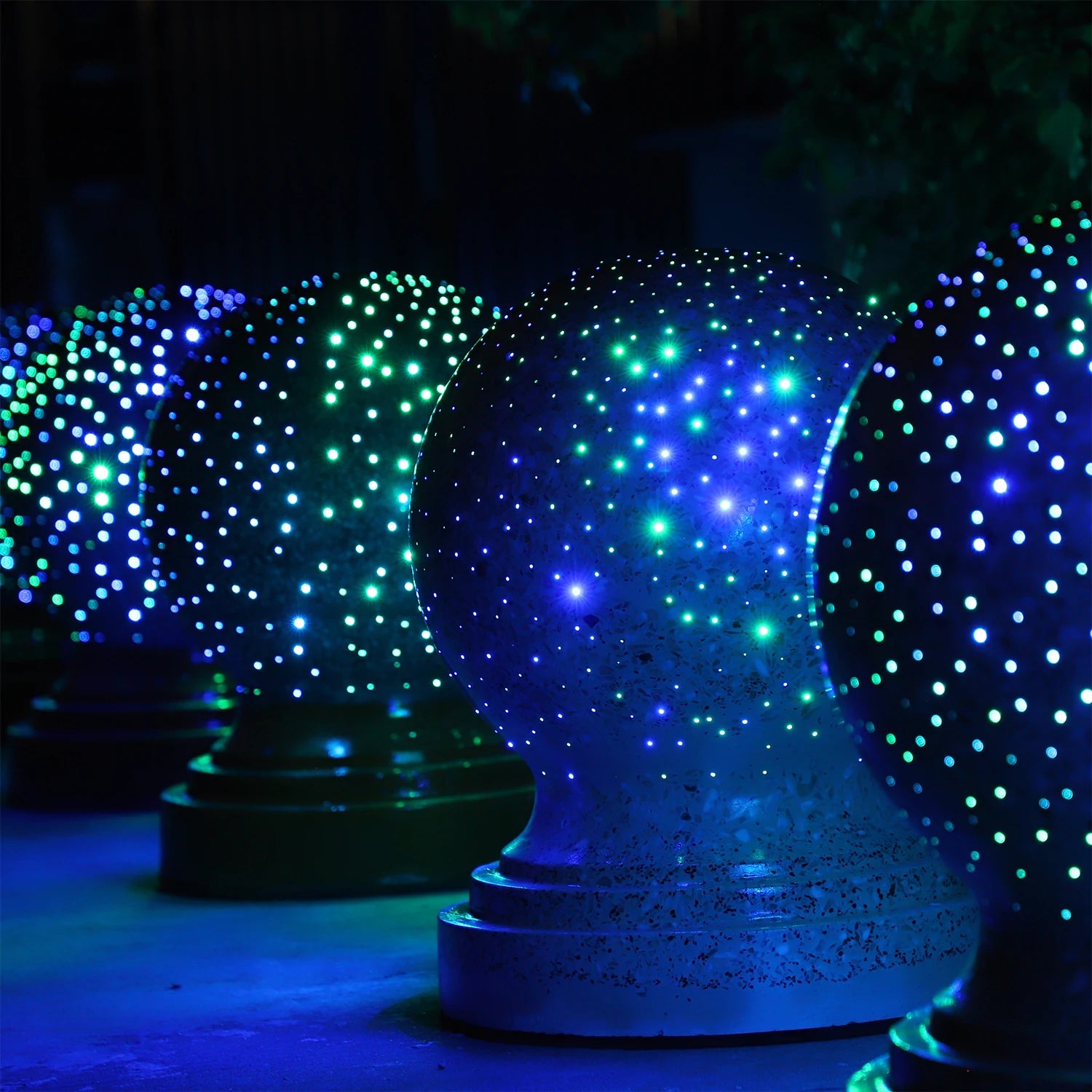 Luminous Stone Ball Car Parking Lot Road Blocking Special-Shaped Ornam LED Stone Bollard
