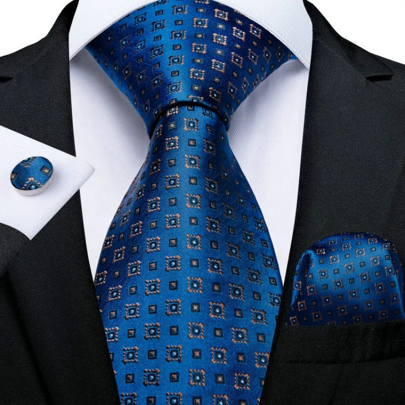 2020 New Design Dark Blue Gold Small Plaid Mens Business Silk Tie Gift Set