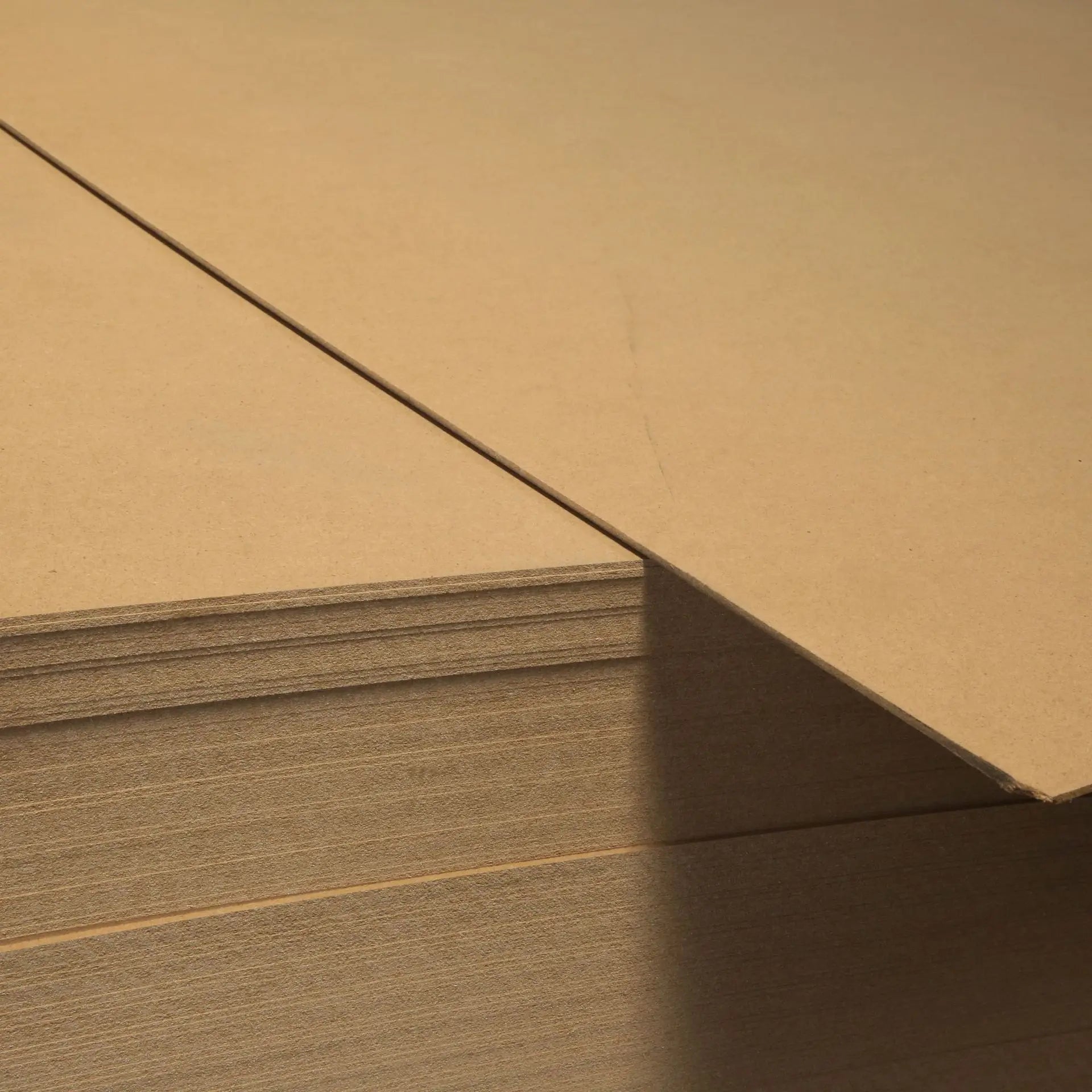 Low-cost Custom-designed Eco-friendly Moisture-proof E0 Medium-density Fiberboard for Furniture