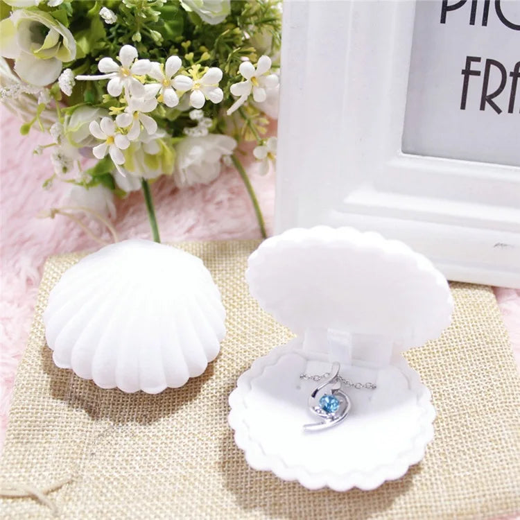 White Cardboard Jewelry Boxes Whole Sale Ring Earrings Packaging with Custom Logo Elegant Drawing for Jewellery Storage
