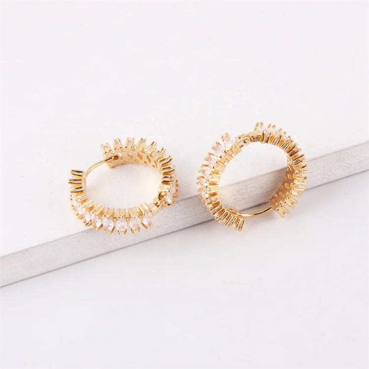 Fashionable Design Brass Resin Earrings Are High-quality Accessories Suitable for Women's Gatherings