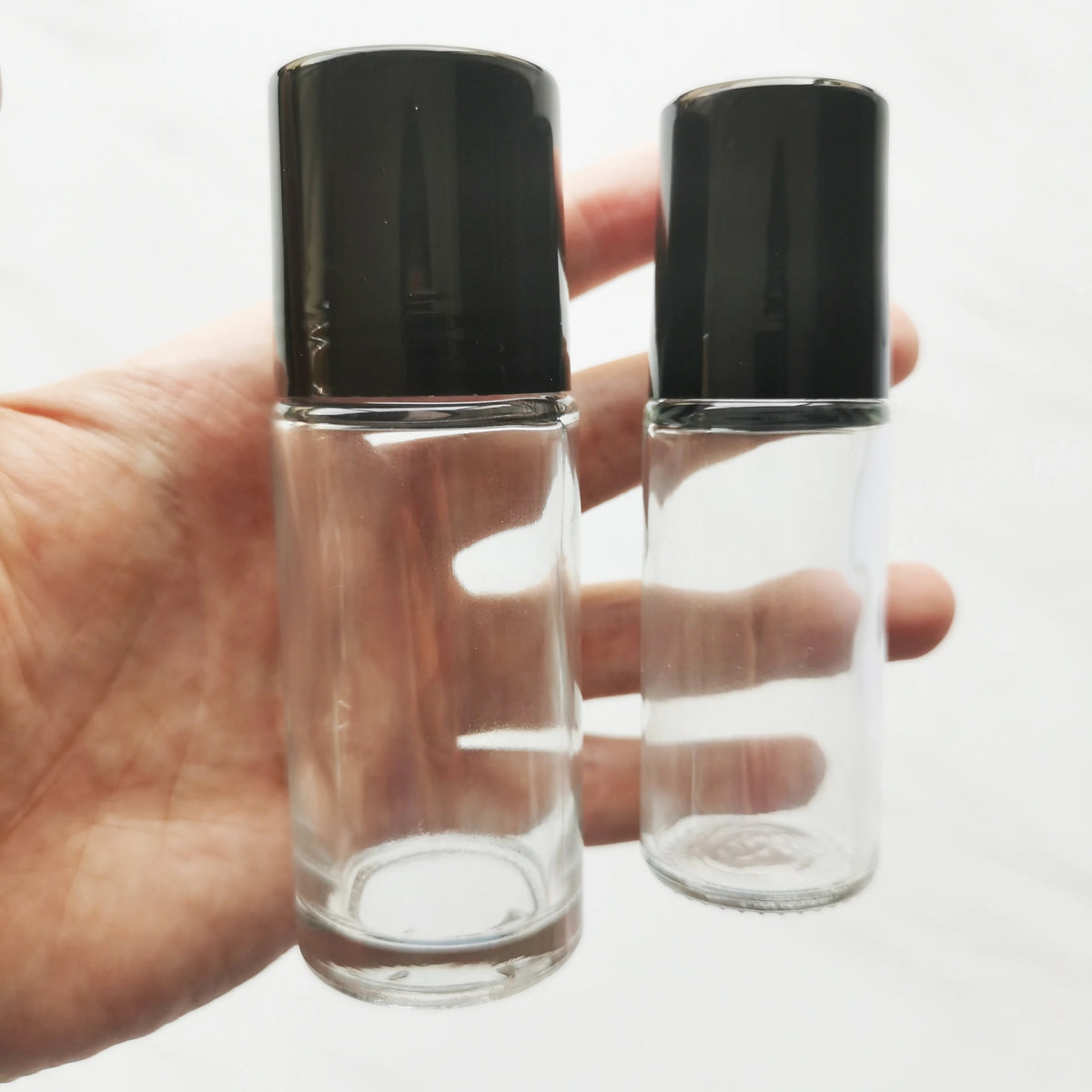 50ml Refillable Glass Roll-On Deodorant Bottles 30ml Reusable Leak-Proof Massage Roller Bottles Containers with Roller Ball