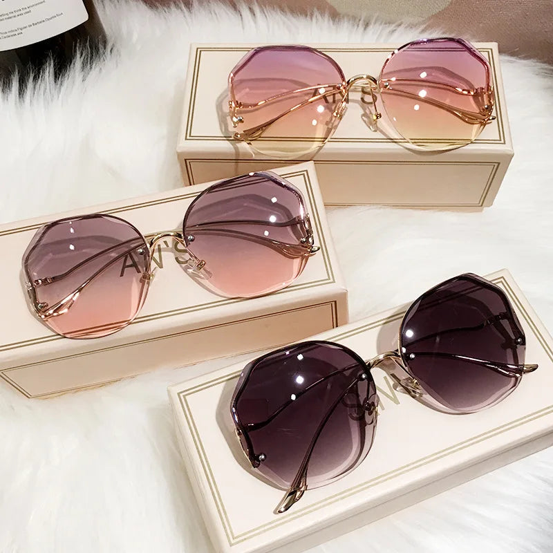 Wholesale Custom logo Women Sun Glasses Metal Shades Fashion Custom Vintage Big Uv400 square Rimless Gradient Sunglasses