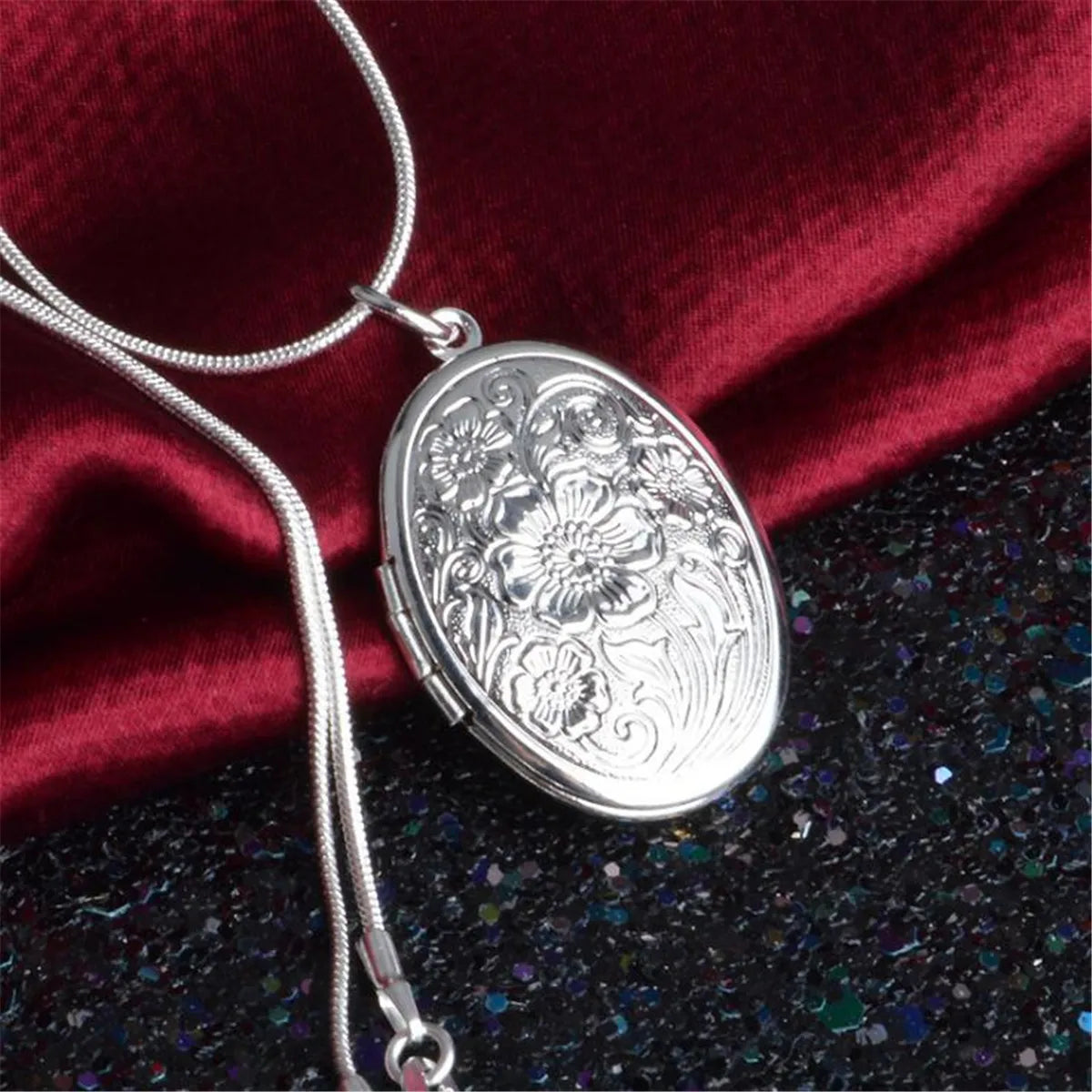Fashion Retro Silver Oval Sun Flower Photo Frame Locket Pendant Necklace Chain Jewelry Gift