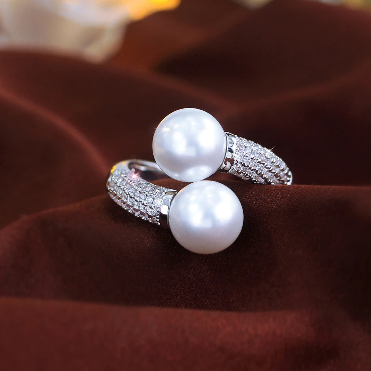 Adjustable Shiny Cubic Zirconia Paved Double Big Pearl Finger Rings for Women Party Engagement Anniversary Weeding Jewelry
