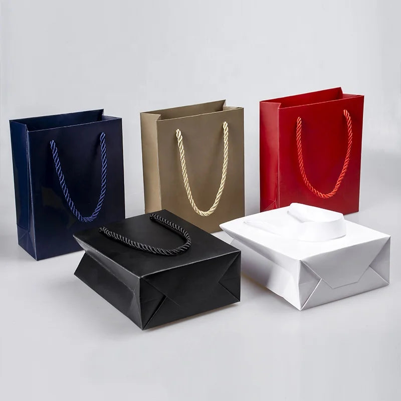 Wholesale Custom Logo Printed Gold Foil Luxury Black Multicolor Gift Bags Shopping Bags Cardboard Paper Jewelry Packaging Bags