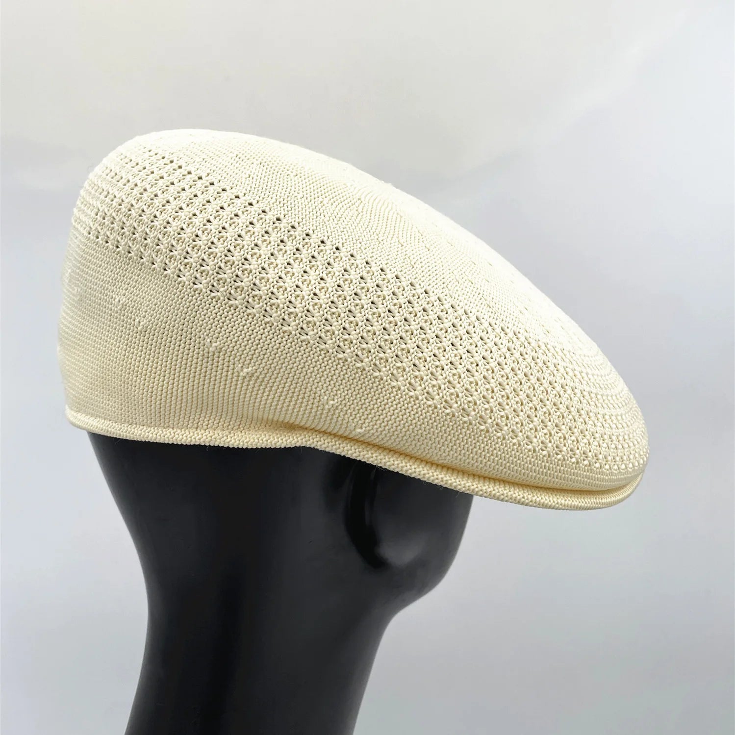 Wholesale Classic Breathable Mesh Beret Gorras Boina Custom Logo Flat Top Cap Ivy Hat for Men Summer Fashion Dress