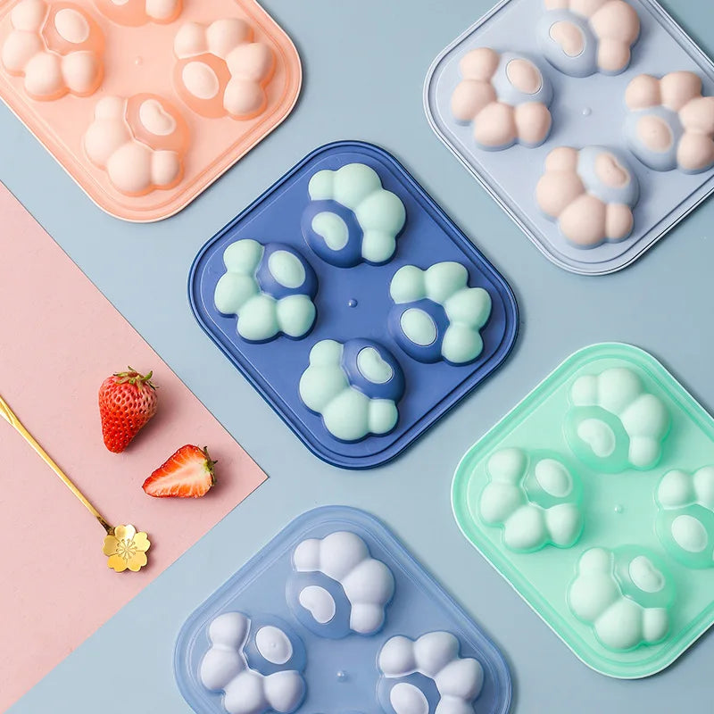 Hot Selling Creative Cat Claw Ice Cream Silicone Mold with Lid Mini Cheese Jelly Diy Mold