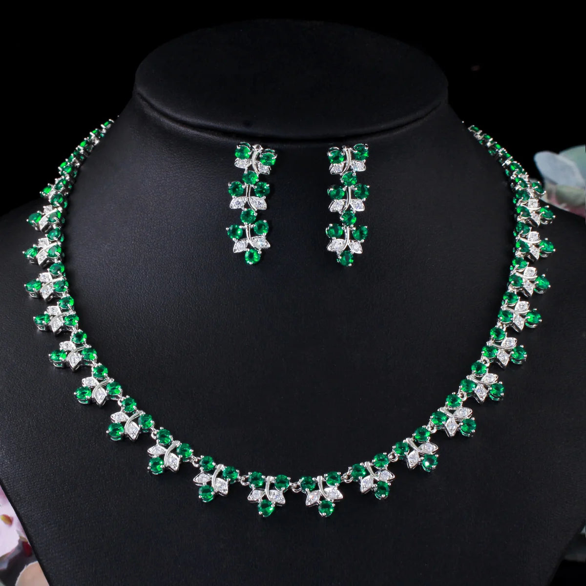 Shiny Luxury Bridal Wedding Green CZ Leaves Flowers Necklace and Earrings Brazilian White Gold Plated Jewelry Set for Women