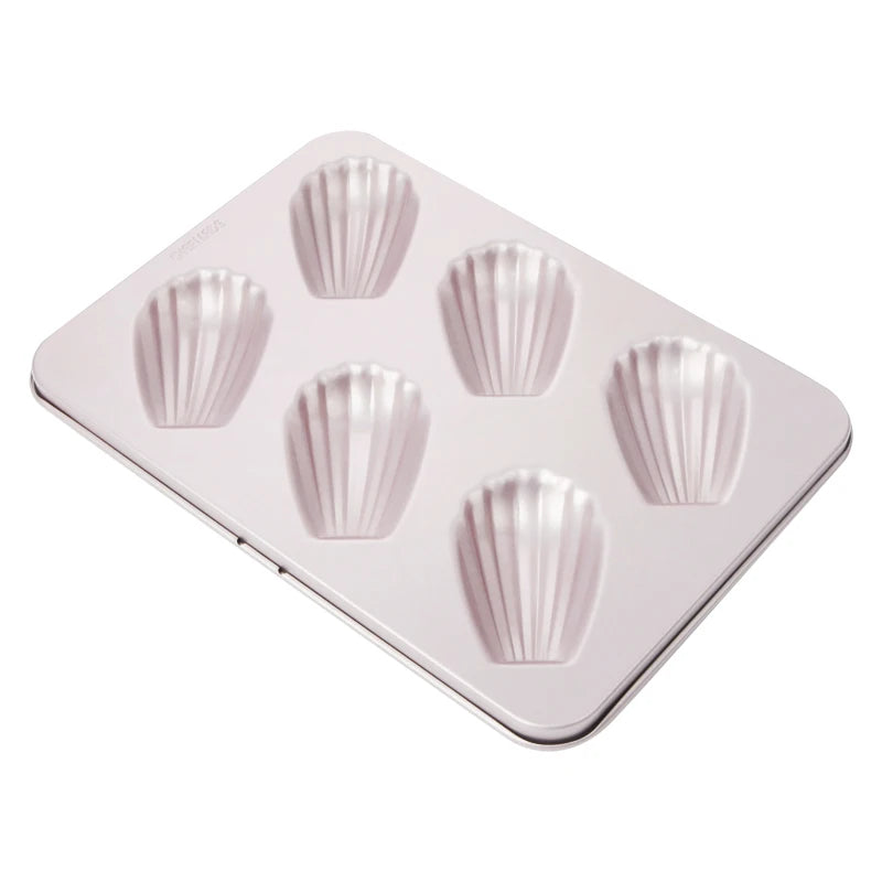 CHEFMADE WK9029 Carbon Steel Bakeware 6-Cavity Non-Stick Oval Shell Madeline Mold Cake Pan for Oven Baking